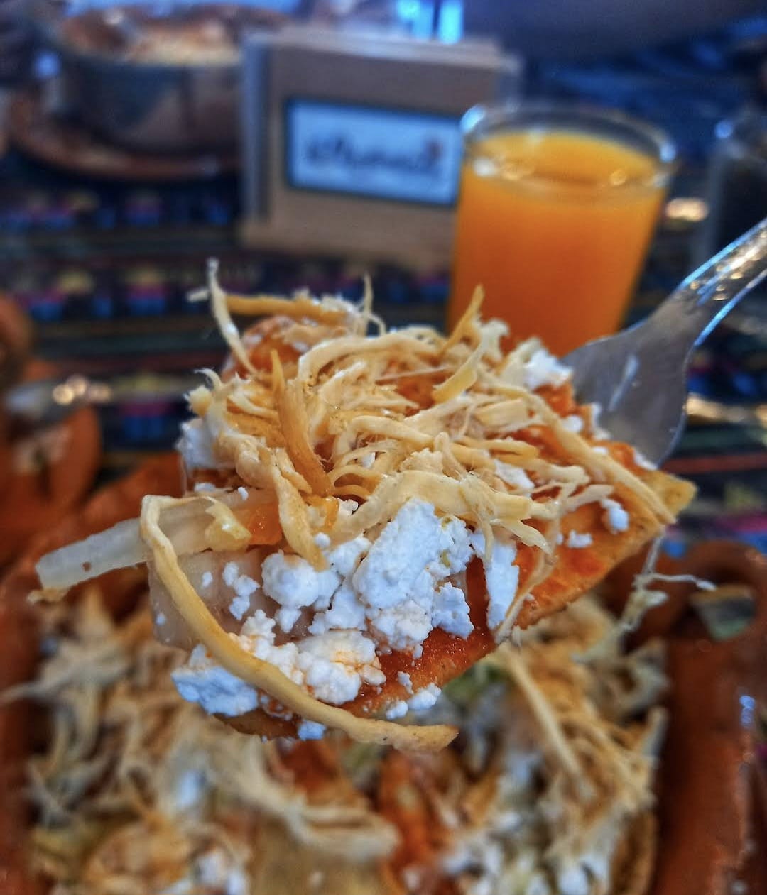 Chilaquiles servidos al momento