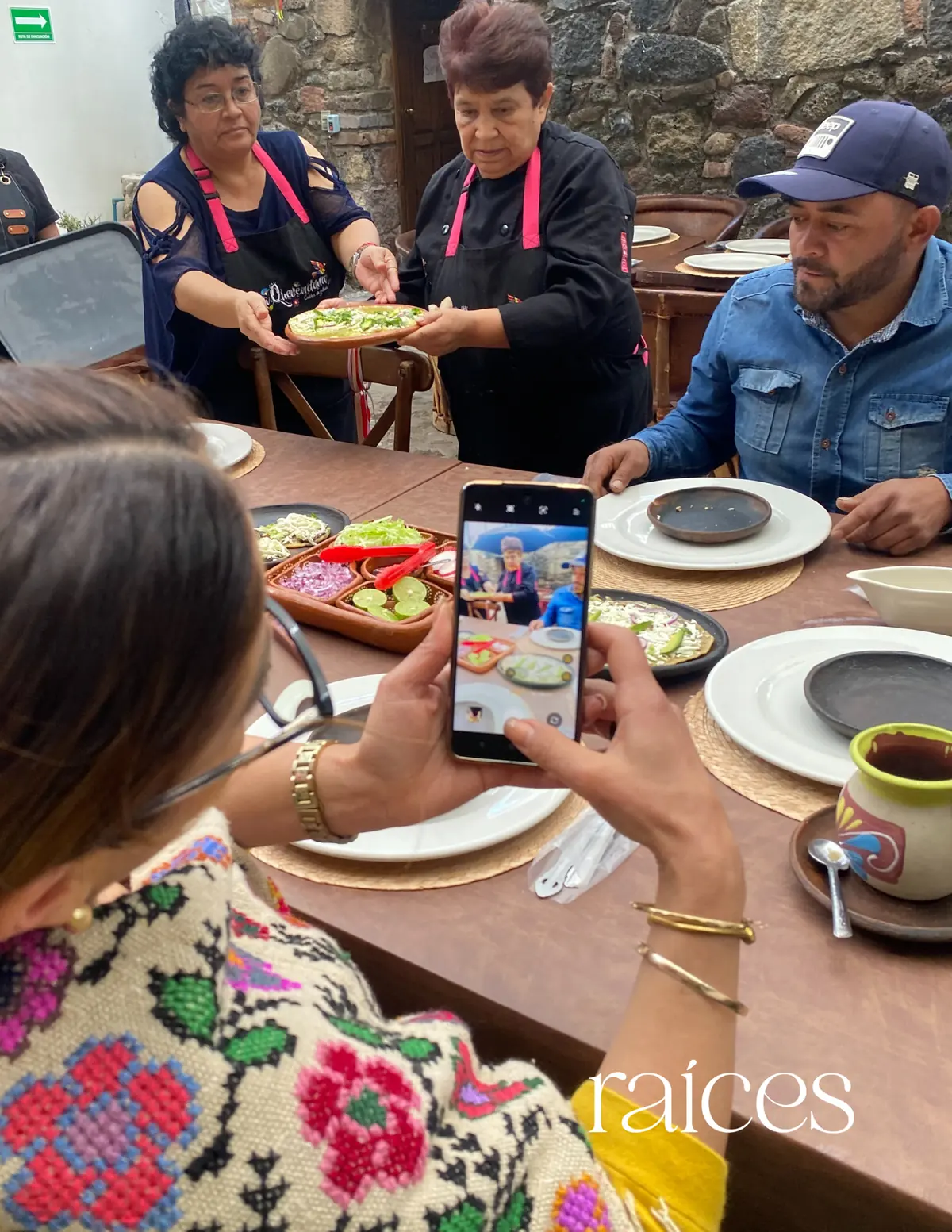 Atenci&oacute;n cercana durante una visita a La Querendona